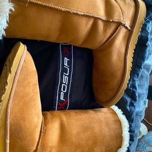 Tall Bailey bow uggs, size 8 USA, near new